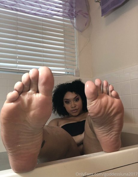 goddessluna2017 model naked pic