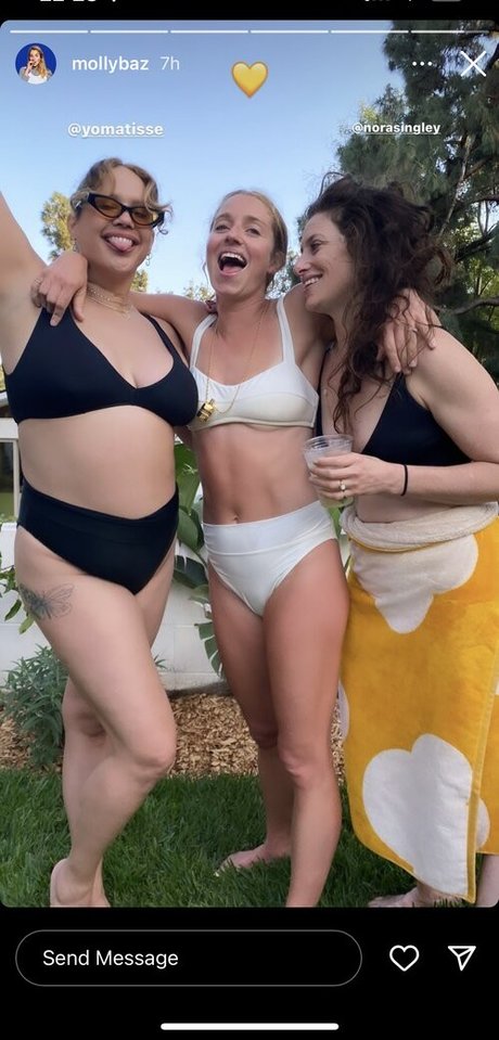 Molly Baz best actress pics