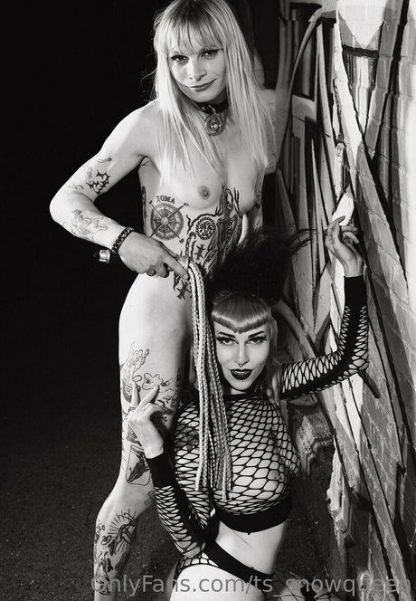 ts snowqueen nudes pornstar pics