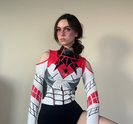 Awkspew roo2 star nudes pics