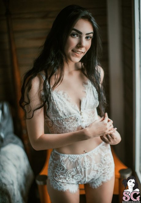 halz pornographic star picture