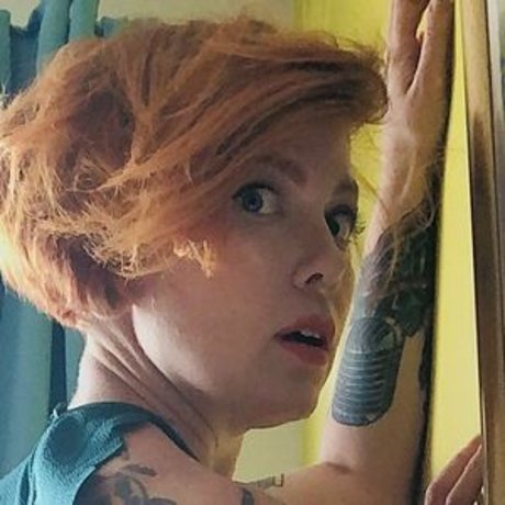 MsBettyWiles hd actress picture