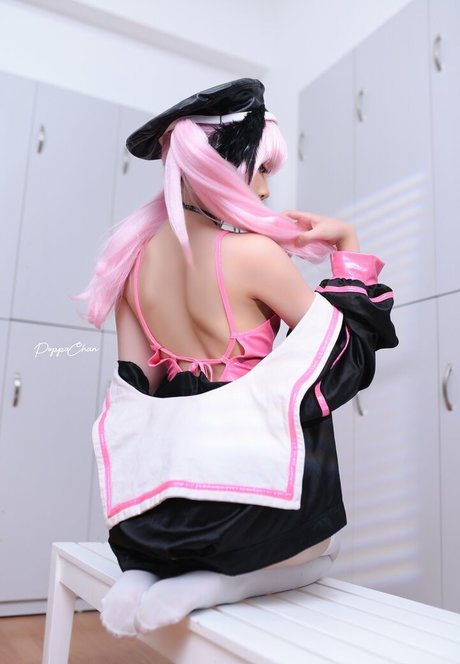 PoppaChan model top image