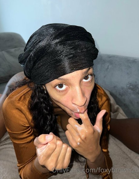 Foxybrown20 nude star gallery