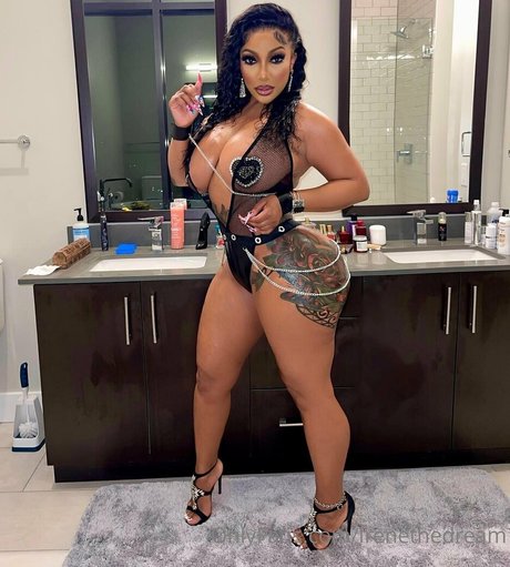 irenethedream high quality pornstar pic