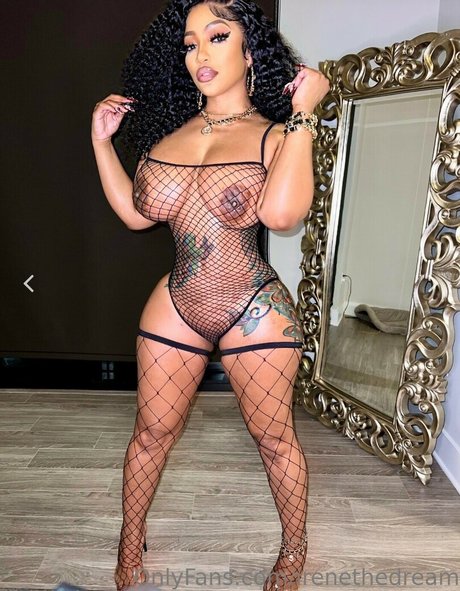 irenethedream star nude image