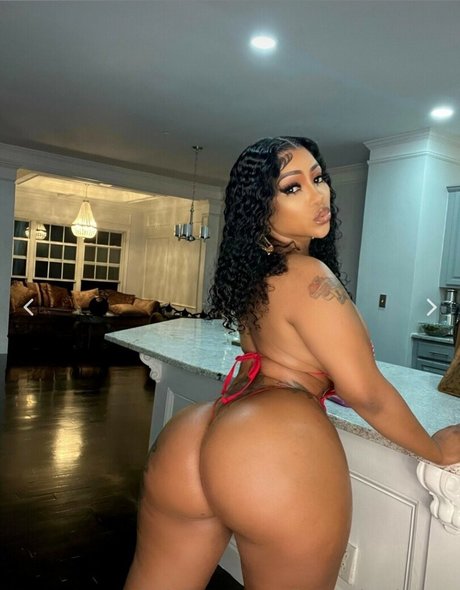 irenethedream naked model images