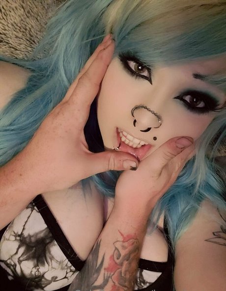 Luna Ghostess xxx model image