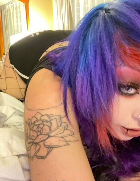 Luna Ghostess free star photo