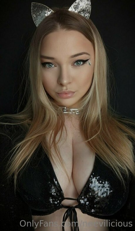 neevilicious exclusive model archive