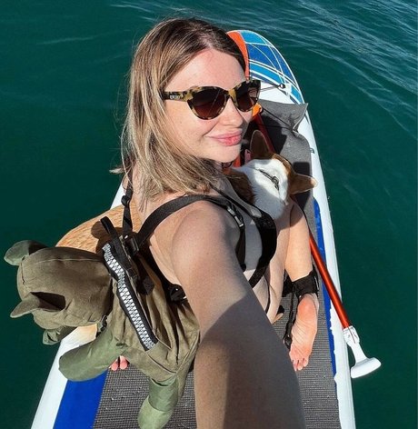 Ahrinyan nudes star photo