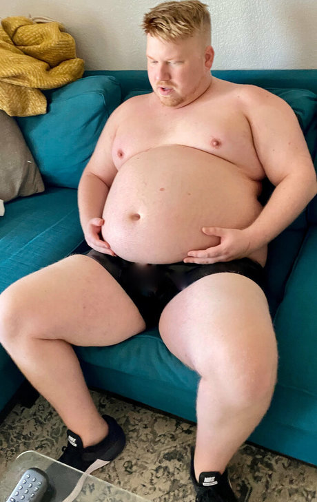 gimmefiction model naked pic