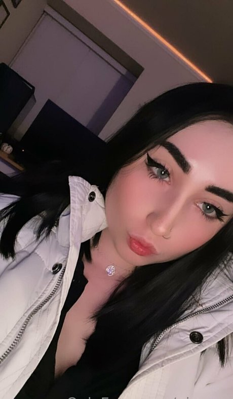 nic x x nice actress pic