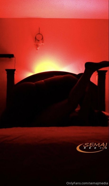 semajmedia model pretty pictures