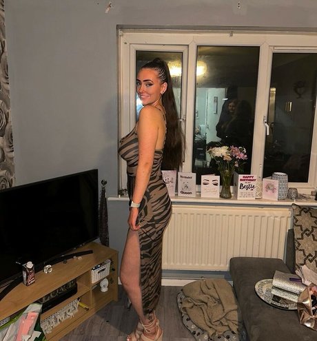 Lianna Gregory nude model image