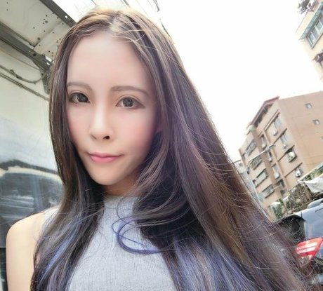 petite wife onlyfans porn picture