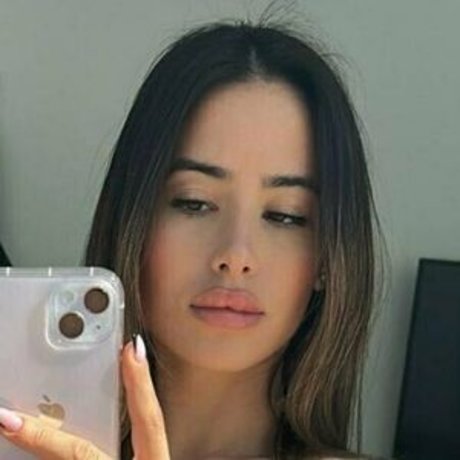 UnknownCrush pornstar img