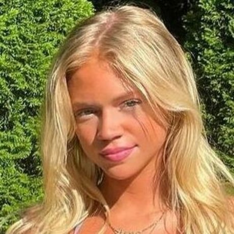 alex cockrill top model image