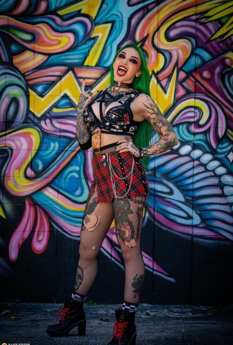 WWE Shotzi nudes star image