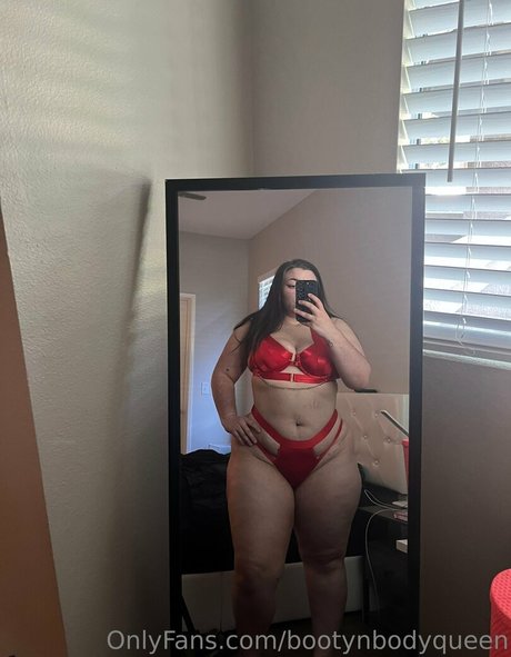 bootynbodyqueen nude star galleries
