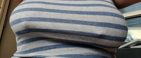 sinfullypurrfuct porn model photo