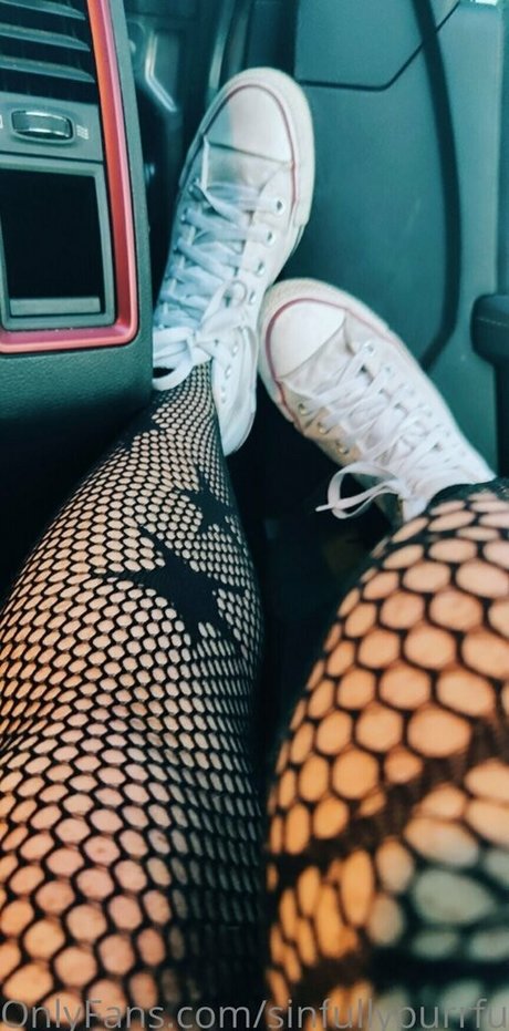 sinfullypurrfuct star nude gallery