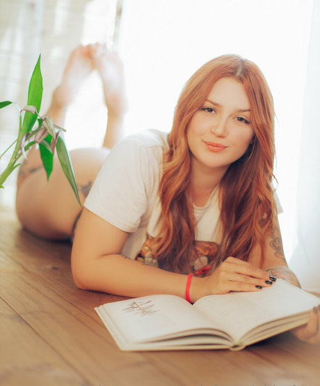 kelyfoxsuicide free pornstar img