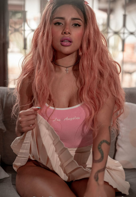 angiemx free model beautiful pictures