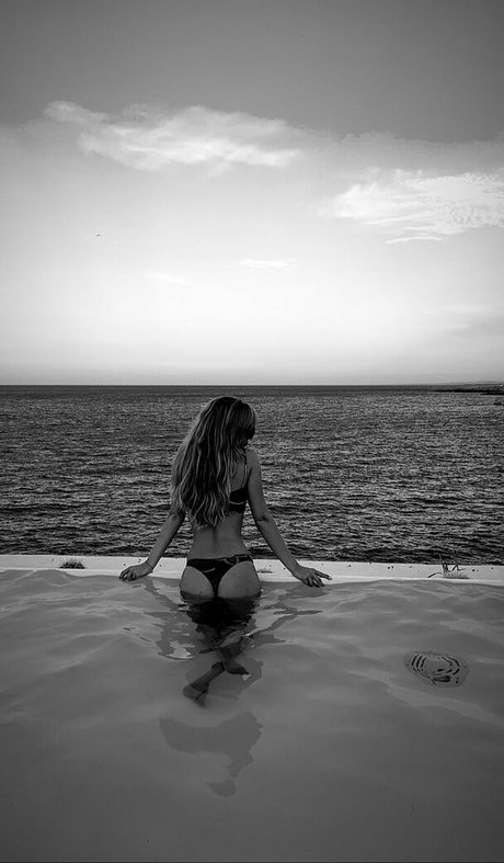 Maria Eugenia Suconic adult actress pictures