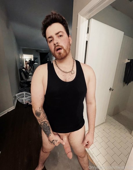 brunette pussy onlyfans pornographic photo