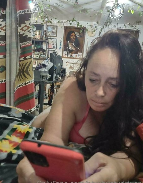 bbwbustydriver model naked picture