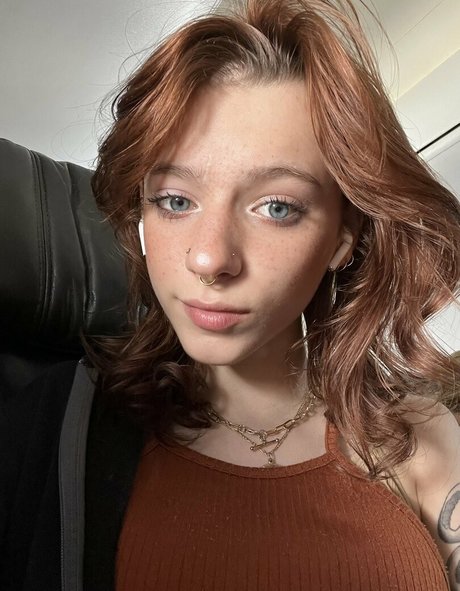 Tomis party beautiful model archive