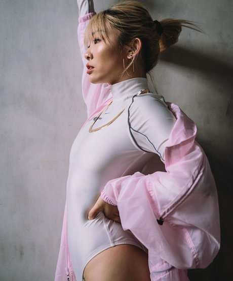 Tiffanie Marie model high quality image