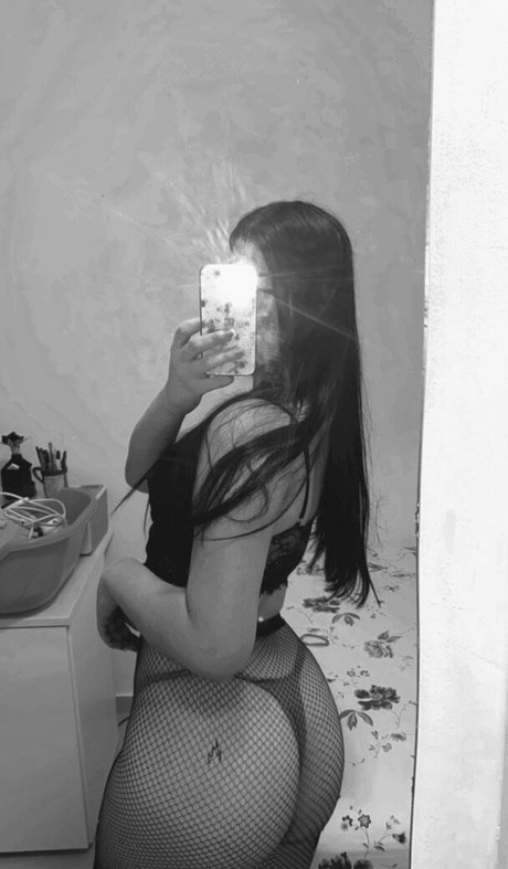 Bianca Andrade pornstar naked photos