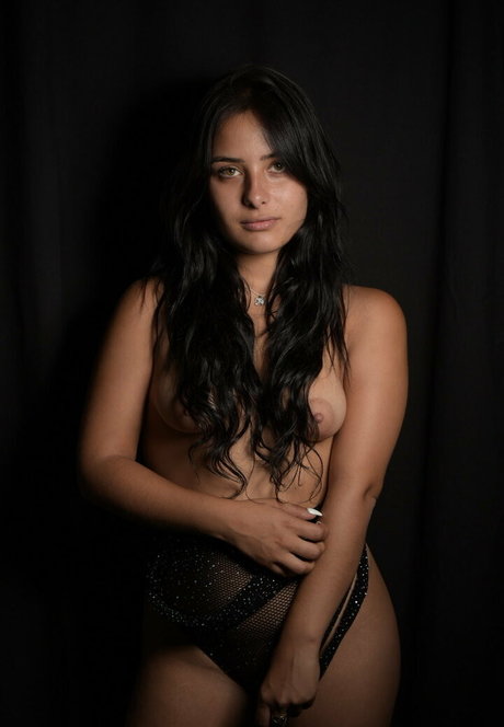 mariawars model hot pic