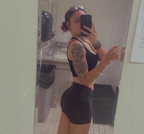 Lexiilove nudes model gallery