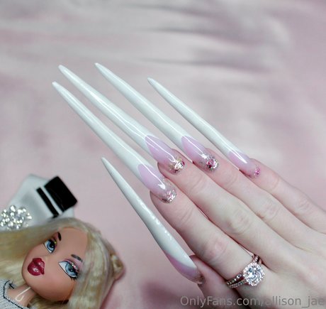 allison jae sexy actress pics