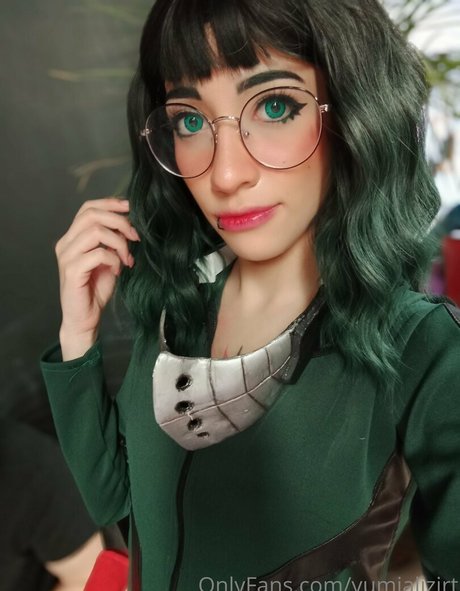 yumializirt star picture