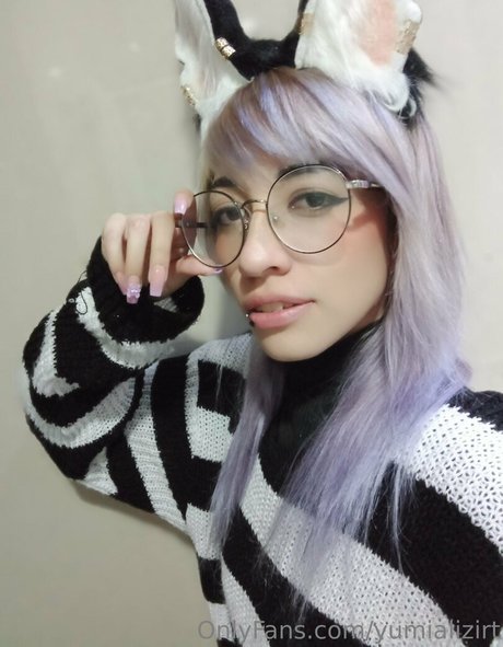 yumializirt pornstar erotic picture