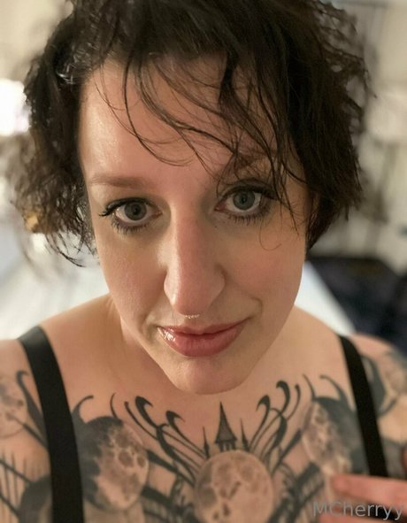 mcherryyy nice model photo