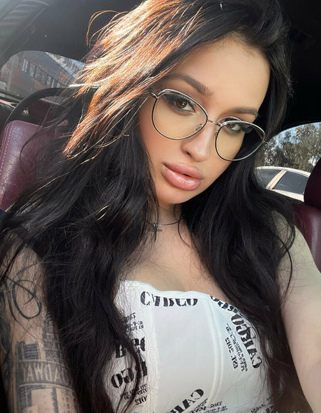 cami diva pornstar nude galleries