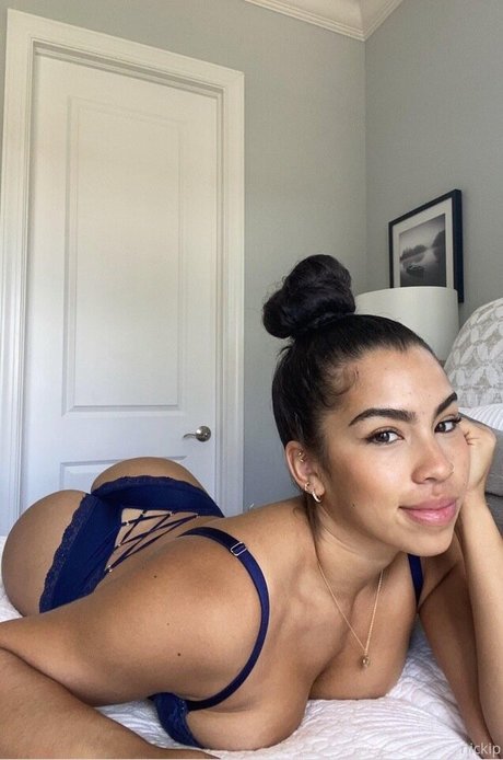 girl next door onlyfans beautiful pics