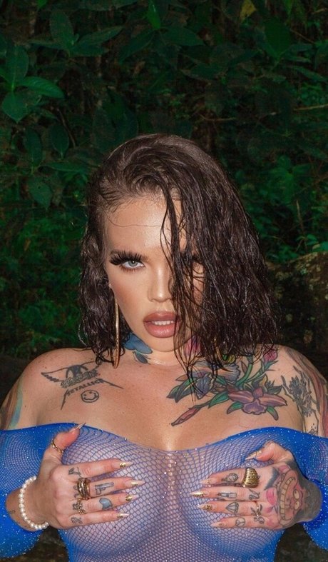 rabbitliciousss model naked galleries