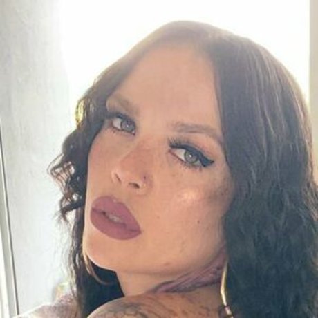 rabbitliciousss top star galleries