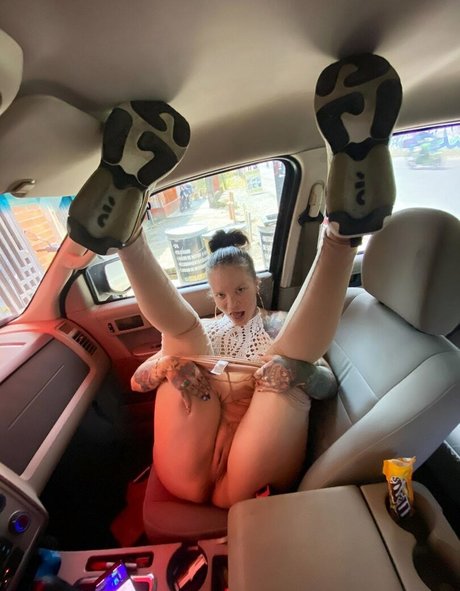 rabbitliciousss model pornographic photos