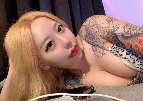 Jee i queen_ star nude pics