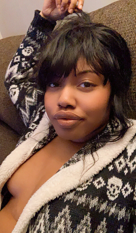 thiccxms pornstar adult pics