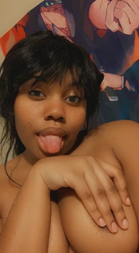 thiccxms nudes actress image