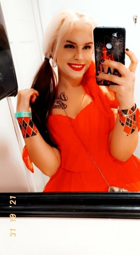 The Sarah Gracie porn actress pictures