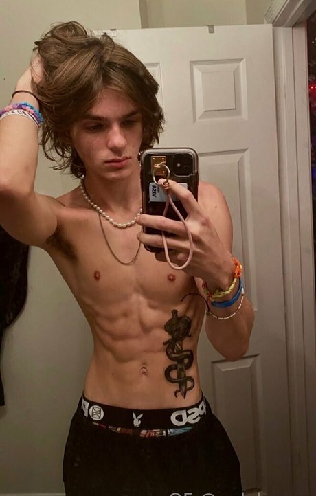 onlybonez hot actress picture